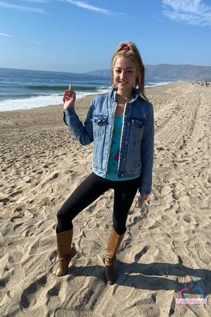 Original 2000 px/ 3000 px