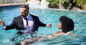 Original 5000 px/ 2637 px