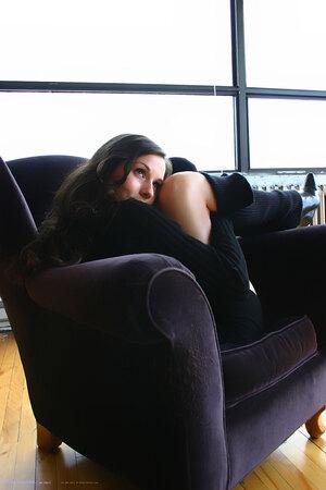 Original 2048 px/ 3072 px