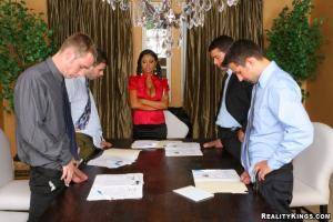 Original 765 px/ 510 px