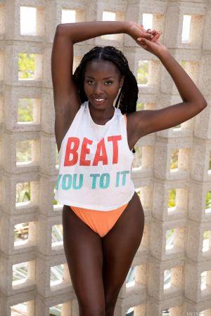 Original 4480 px/ 6720 px