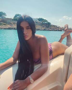 Original 640 px/ 800 px