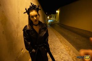 Original 4090 px/ 2727 px