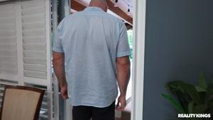 Original 1920 px/ 1080 px