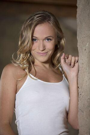 Original 854 px/ 1280 px