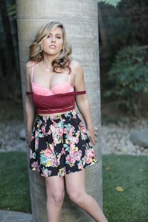 Original 1280 px/ 1920 px