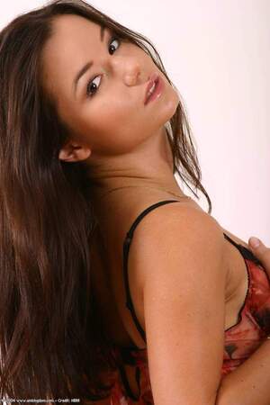 Original 1066 px/ 1600 px