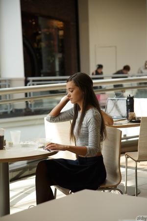 Original 1280 px/ 1920 px