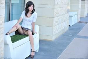 Original 1600 px/ 1064 px