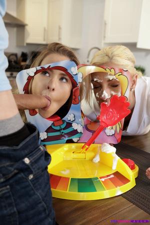 Original 3840 px/ 5760 px