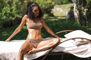 Original 8192 px/ 5464 px