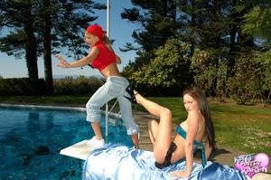 Original 1200 px/ 797 px