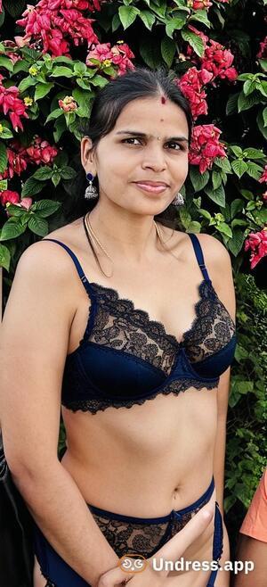 Original 584 px/ 1280 px