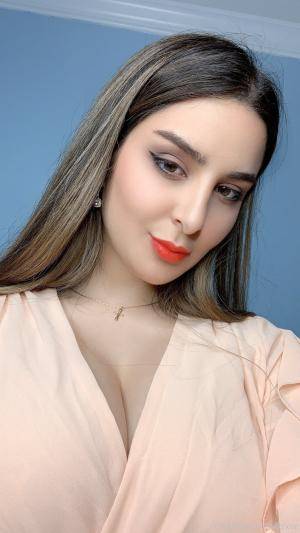 Original 1215 px/ 2160 px