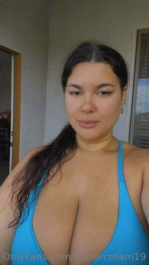 Original 721 px/ 1280 px