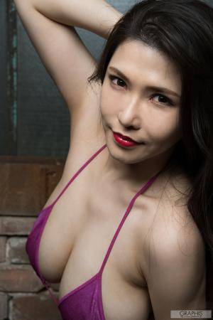 Original 2428 px/ 3648 px