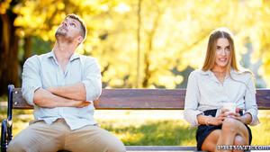 Original 1600 px/ 900 px