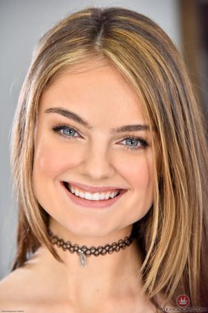 Original 2002 px/ 3000 px