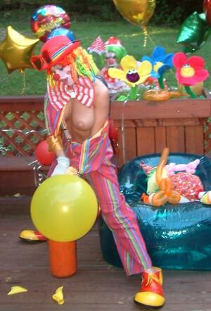 Original 590 px/ 868 px