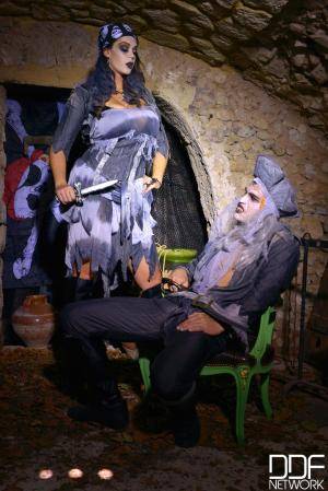 Original 1335 px/ 2000 px