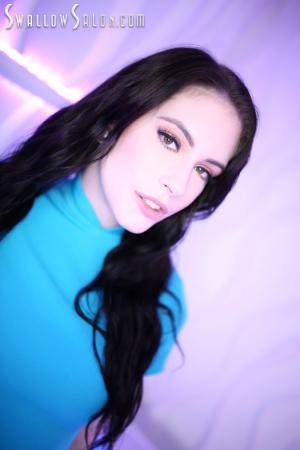 #SwallowSalon Anna DeVille