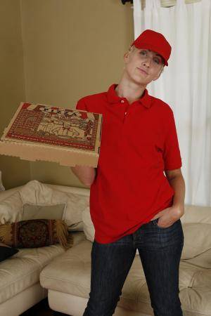 Original 1066 px/ 1600 px