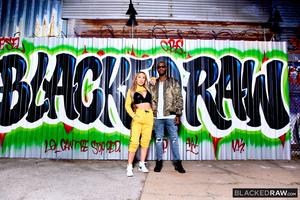 Original 2999 px/ 2000 px