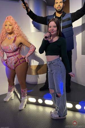 Original 2000 px/ 3000 px