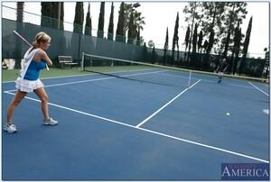 Original 850 px/ 571 px