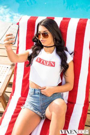 Original 2000 px/ 3000 px