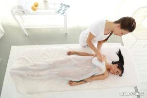 Original 3000 px/ 2000 px