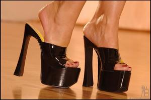 Original 1616 px/ 1074 px