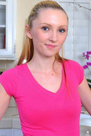 #AmKingdom - Amateurs Series 12 Softcore 164 Amy Quinn