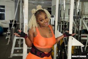 Original 3000 px/ 2000 px