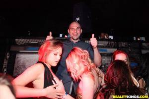 Original 3840 px/ 2560 px