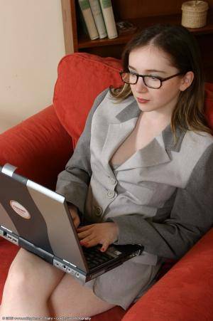 Original 680 px/ 1024 px