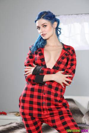 #Confessions Jewelz Blu - Loves A Stiff Cock For Breakfast (03 04 2020) - 106x