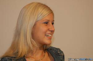 Original 3000 px/ 1997 px