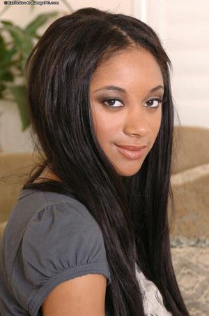 Original 680 px/ 1024 px