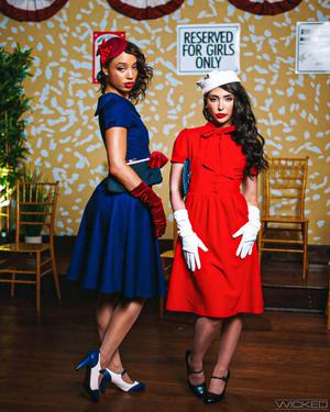 Original 1280 px/ 1600 px