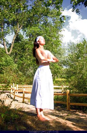 Original 2048 px/ 3128 px