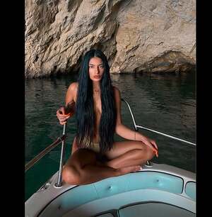 Original 640 px/ 652 px