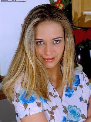 Original 768 px/ 1024 px