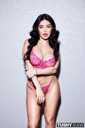 Original 2000 px/ 2999 px