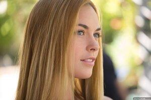 Original 3000 px/ 2000 px