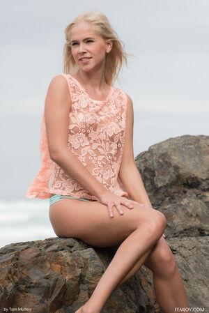 #FemJoy Tracy A Wide Open