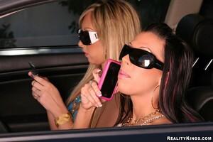 Original 900 px/ 600 px