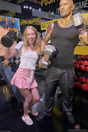 Original 2000 px/ 3000 px