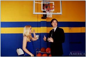 Original 800 px/ 535 px