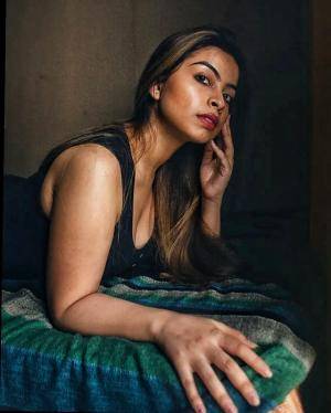 Original 640 px/ 799 px